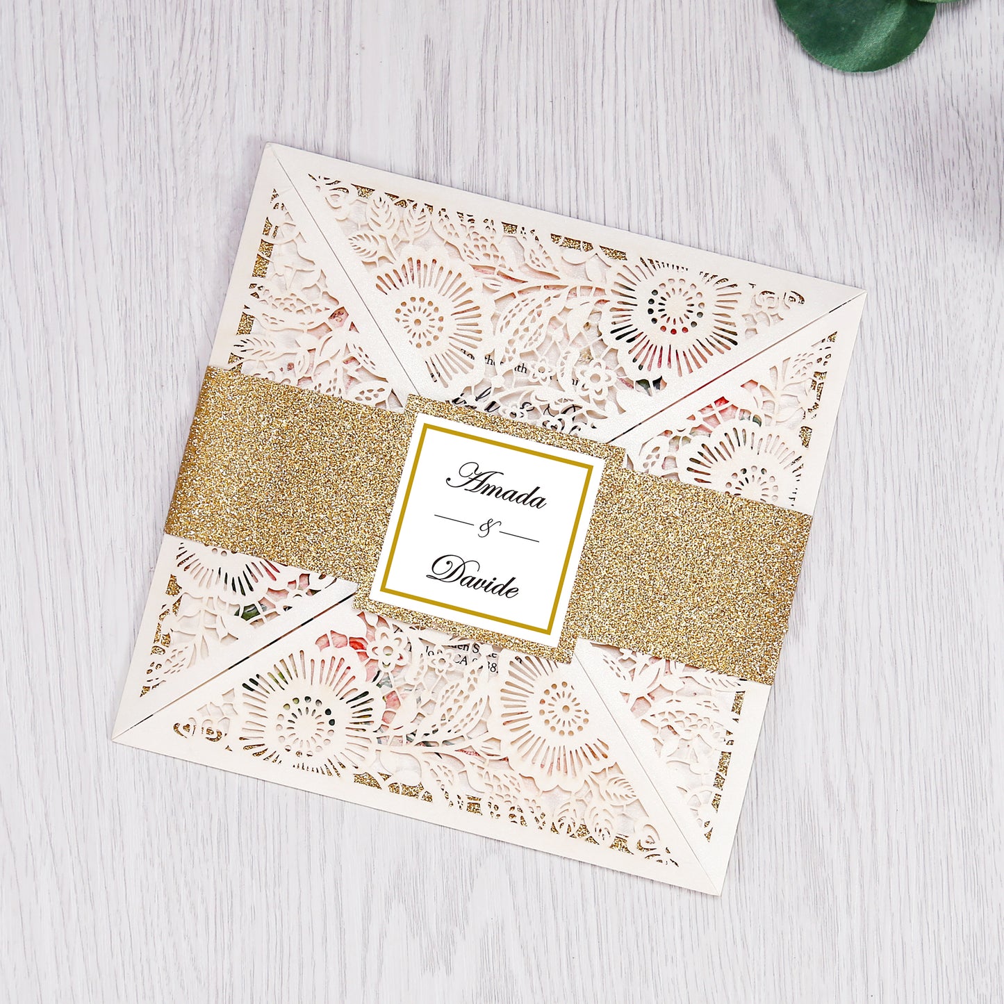 Square Ivory Lase-cut Lace Flower Pattern Wedding Invitations