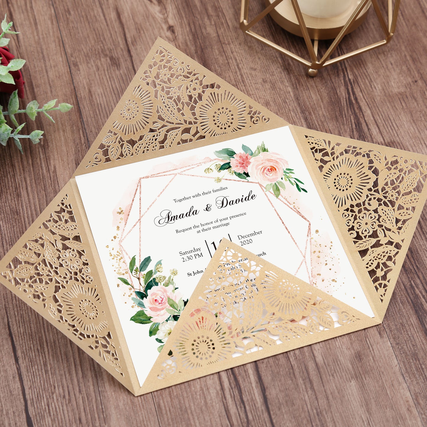 Square Gold Lase-cut Lace Flower Pattern Wedding Invitations