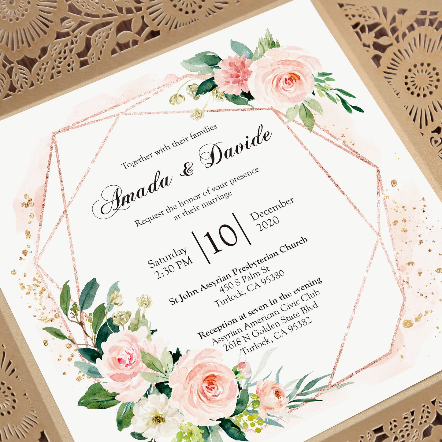 Square Gold Lase-cut Lace Flower Pattern Wedding Invitations