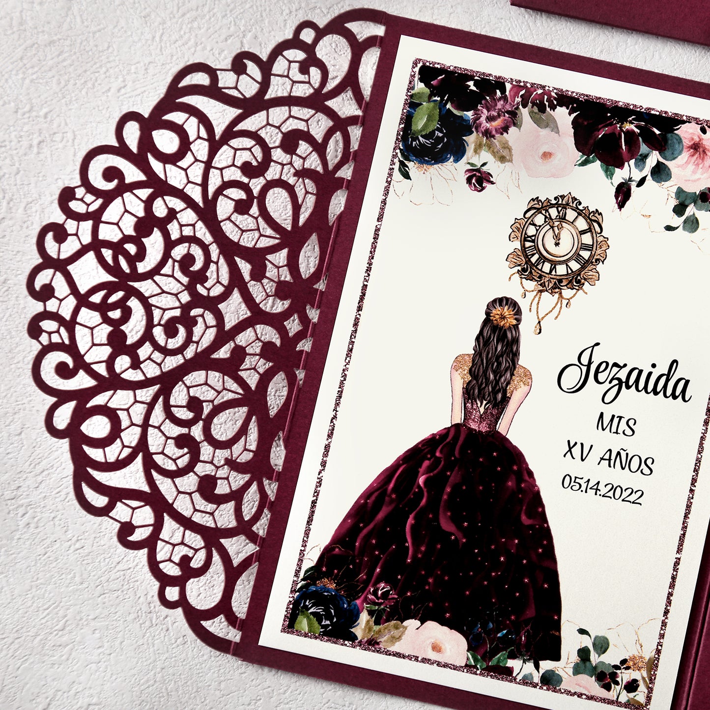 4.7 x7 inch Burgundy Laser Cut Hollow Rose Quinceanera Invitations Cards with Envelopes for Quinceanera Party