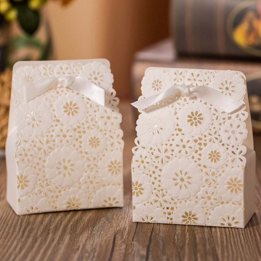 100 pcs White Flower Laser Cut Wedding Favor Boxes Candy Box, CB5191W - DorisHome